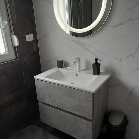 Mahar Apartament *
